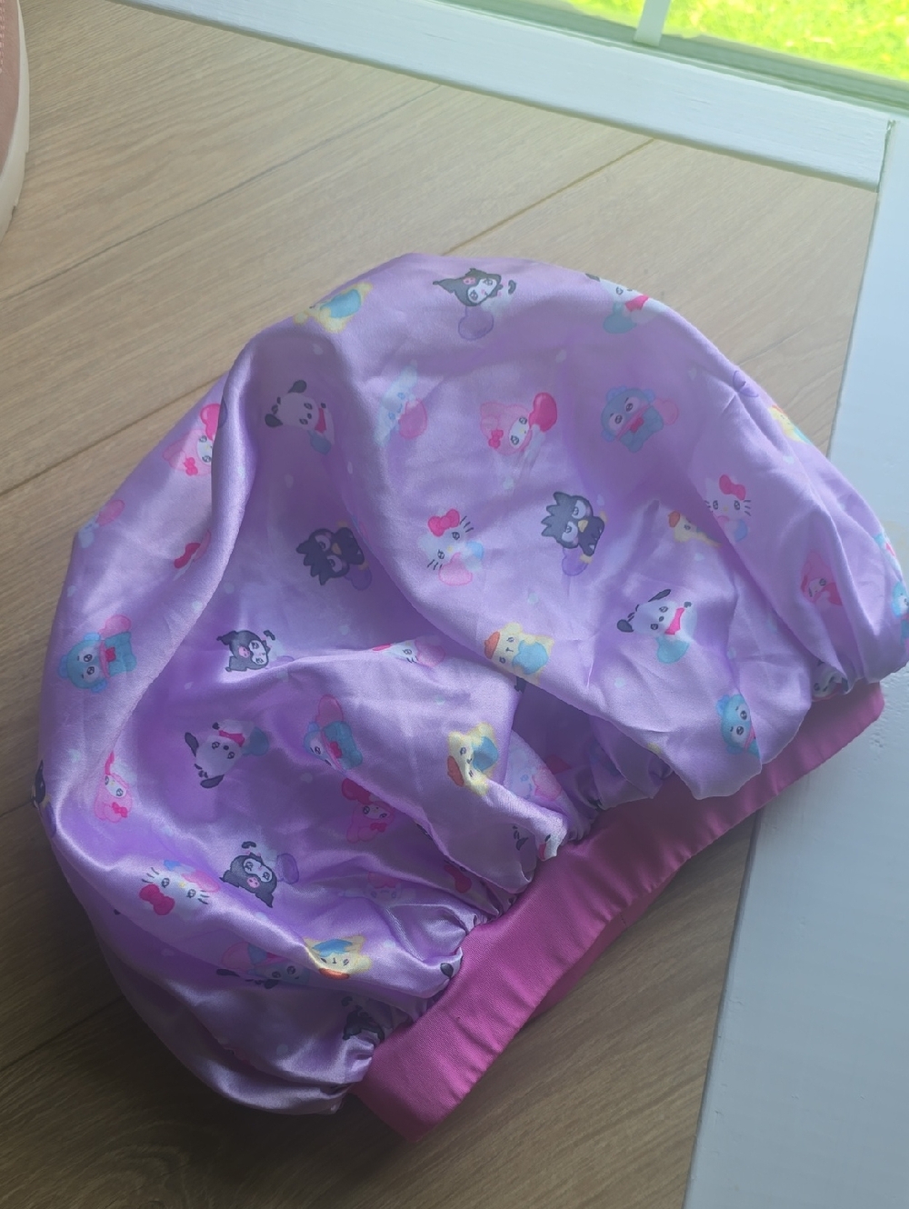 Sanrio Print Satin Shower Cap